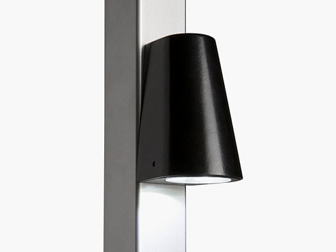 Заказать Элегантное LED-освещение Locinox (Бельгия) TRICONE для ворот, цвета zilver и 9005 (черный) в Белогорске